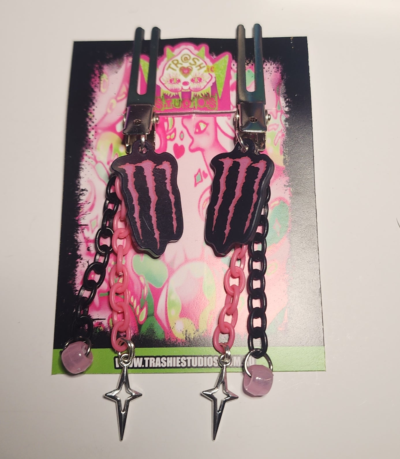 MONSTERSLUT M PINK GLOWINTHEDARK - CLIPZ image 0