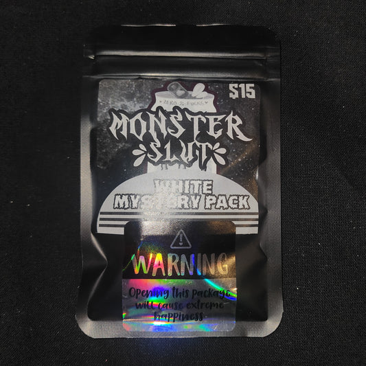  MONSTER SL#T WHITE - MYSTERY PACK  image 0