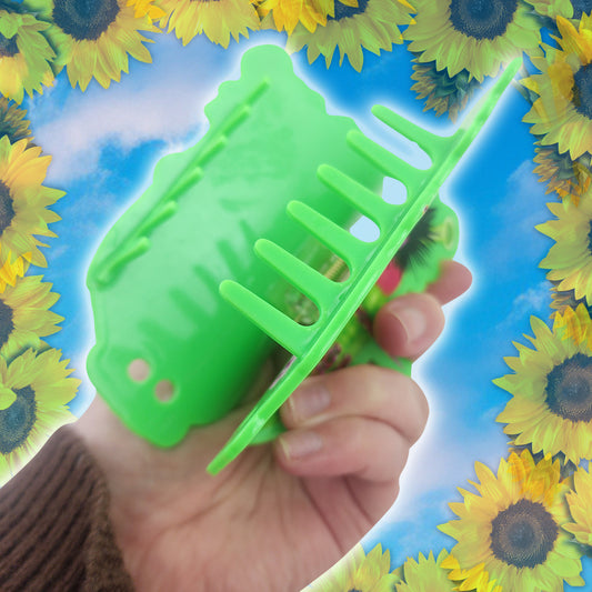 SLAYYY SHREK ONION BOI - CLAW CLIP image 1