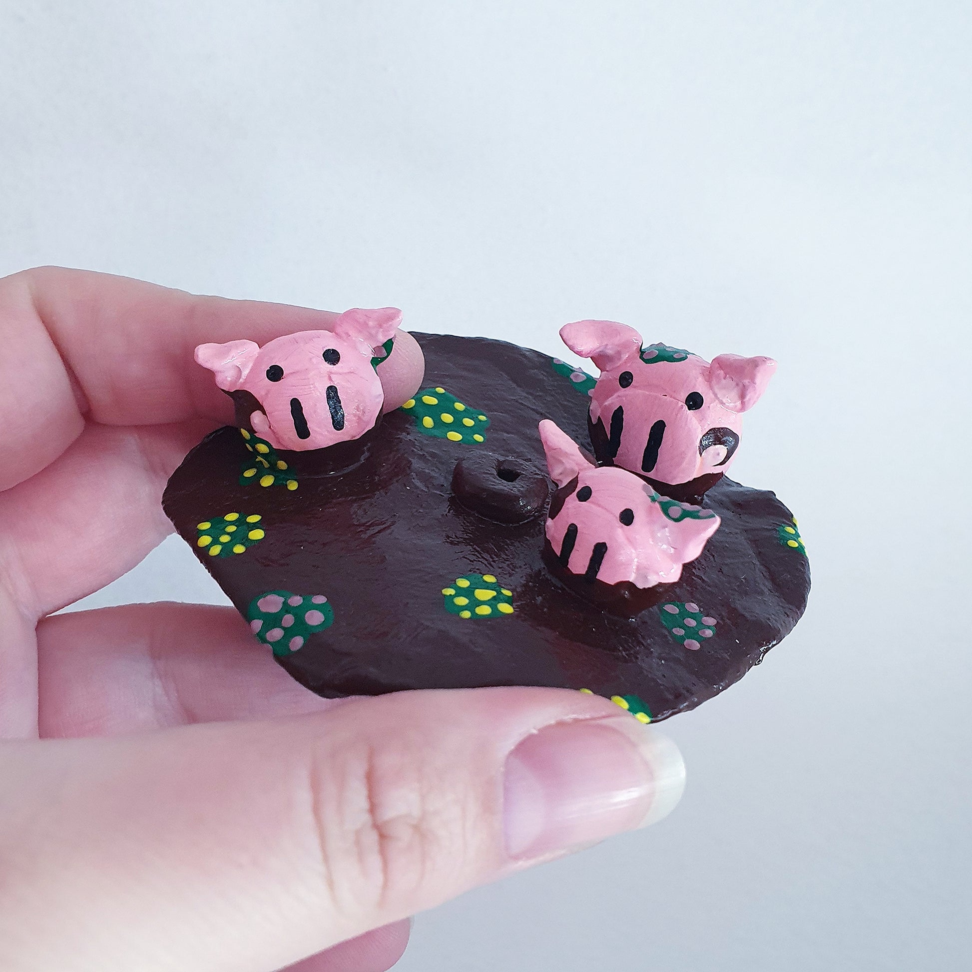 Pig Incense Holder image 0