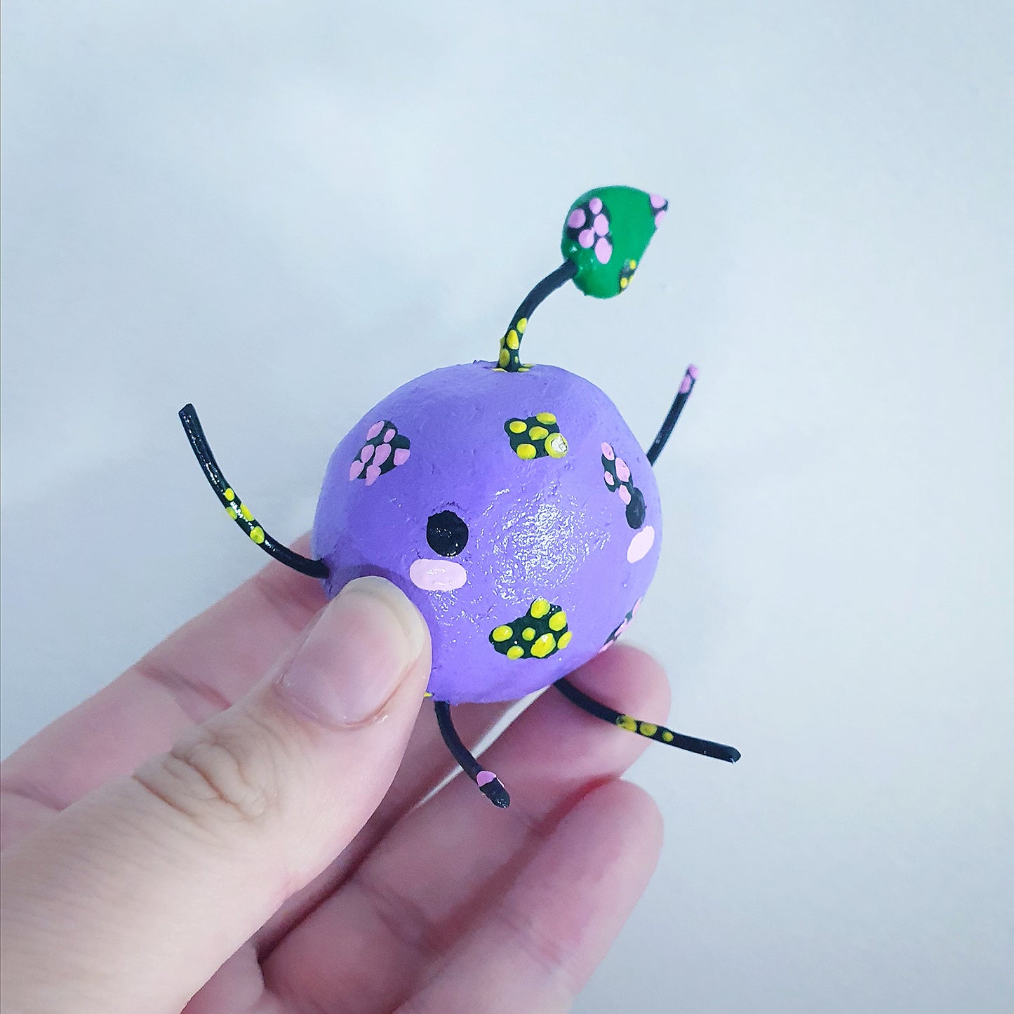 Lilac Junimo Clay Ornament (Stardew Valley) image 2