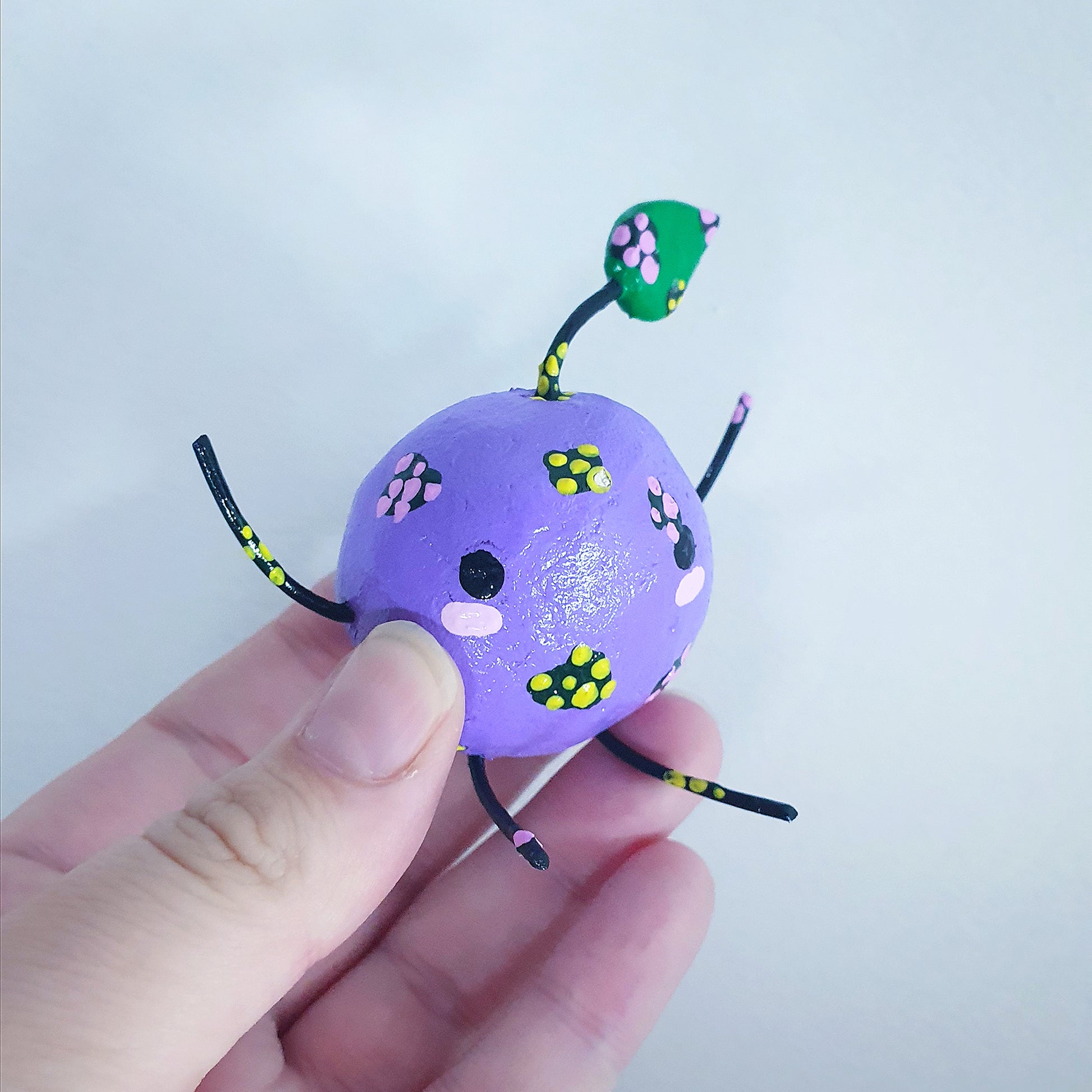 Lilac Junimo Clay Ornament (Stardew Valley) image 2