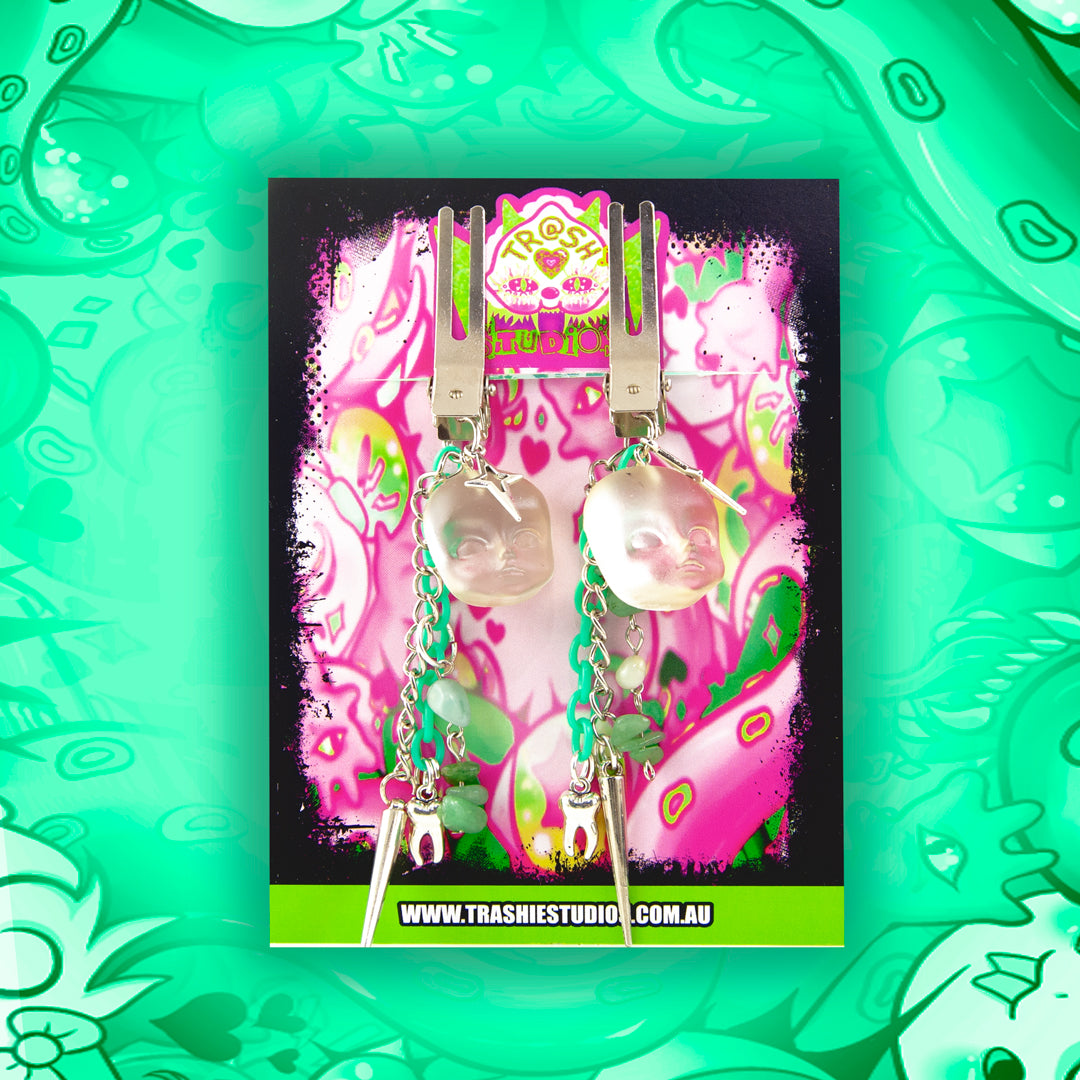 BEBE FACE 'N' GEMSTONES - BERETTE CLIPZ image 0