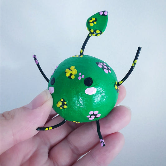 Green Junimo Clay Ornament (Stardew Valley) image 0