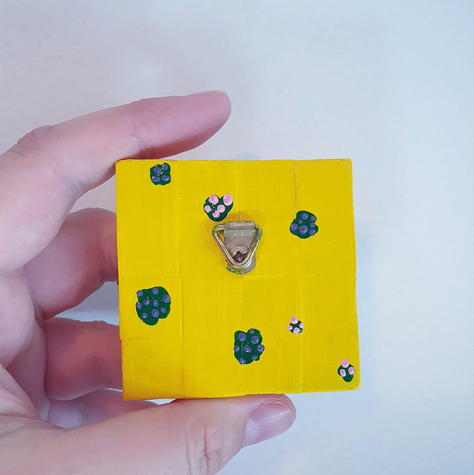 Yellow Sheep Minecraft Block Art image 2