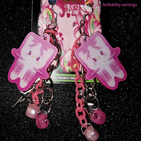hellokitty - EARRINGS